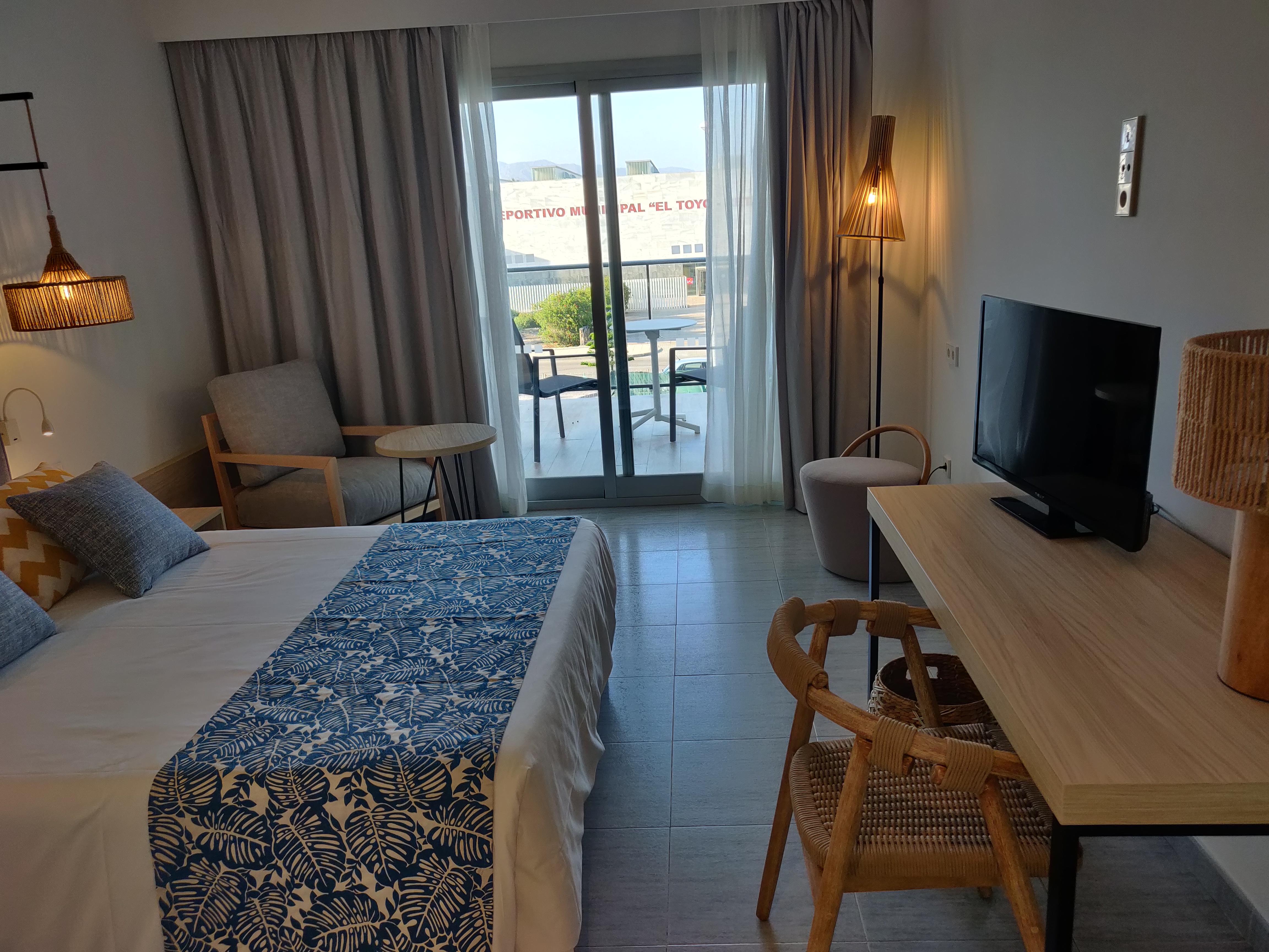 Cabogata Beach Hotel 雷塔马尔 外观 照片 A room at the hotel