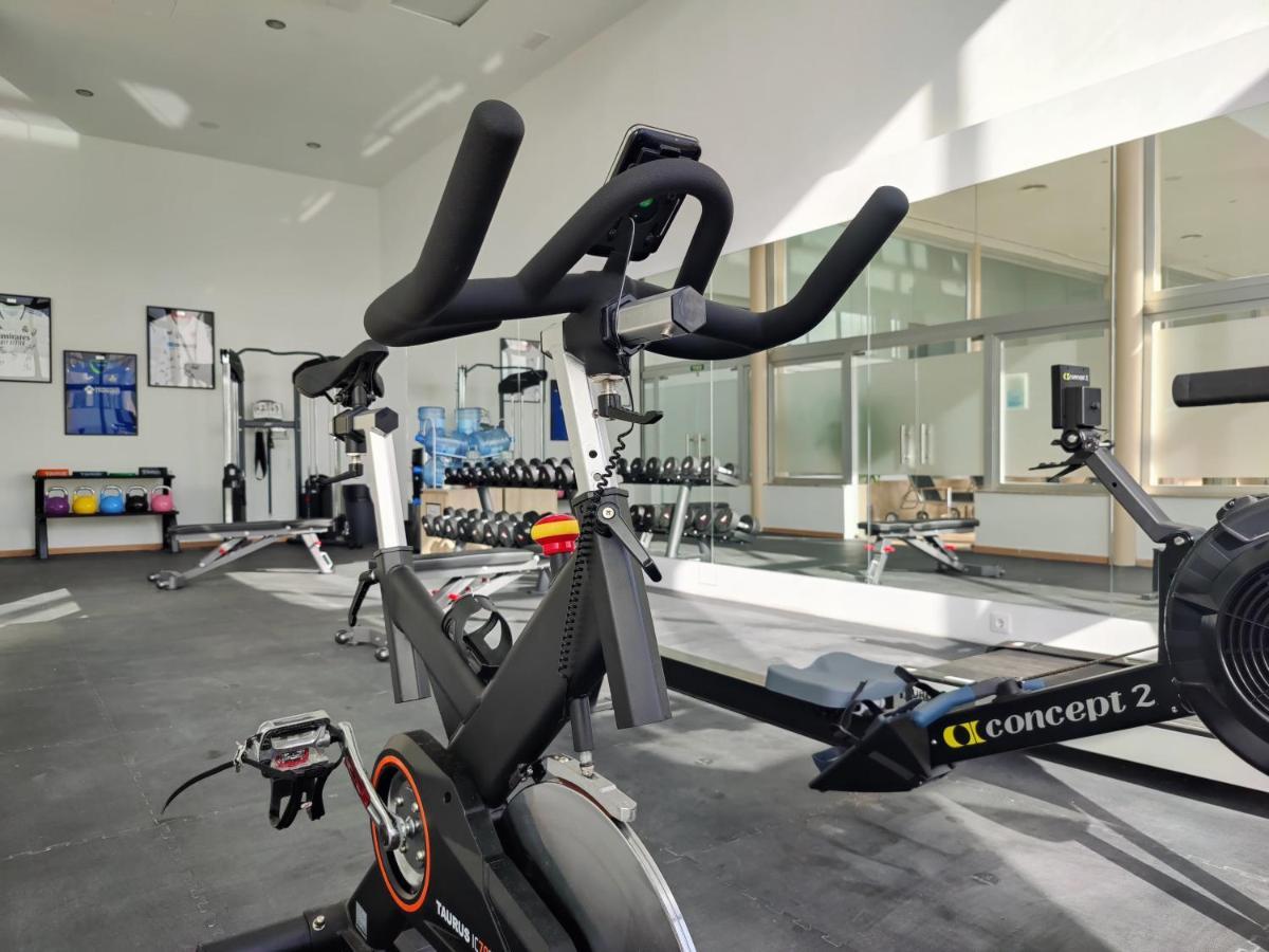 Cabogata Beach Hotel 雷塔马尔 外观 照片 The gym at the National Training Centre, Keele University